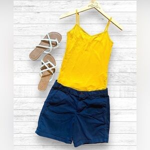 $8 SALE Gap Navy Girlfriend Chino Shorts